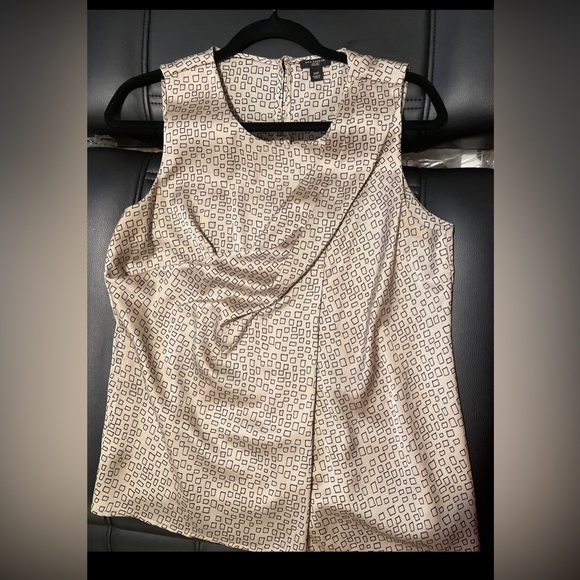 Ann Taylor Top - Picture 1 of 2